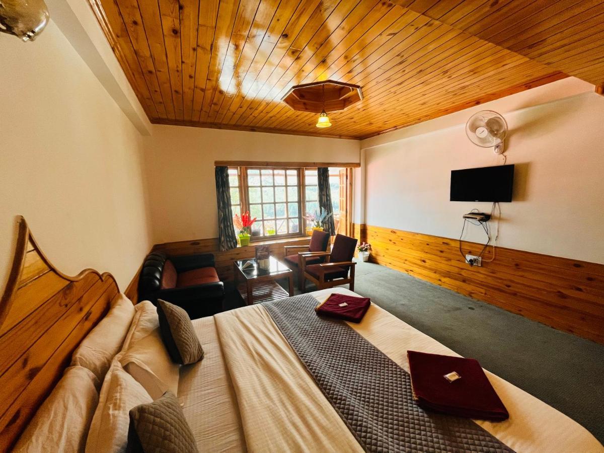 Hotel Hollywood - Top Rated & Most Awarded Property In Manali Eksteriør billede